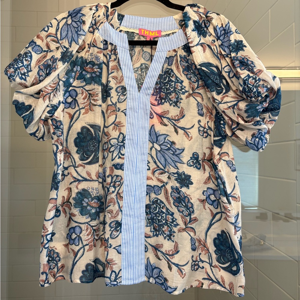 THML Blue Floral Puff-Sleeve Blouse on Cream